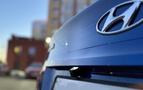 Hyundai Solaris II рестайлинг, 2011 год, 750 000 рублей, 14 фотография