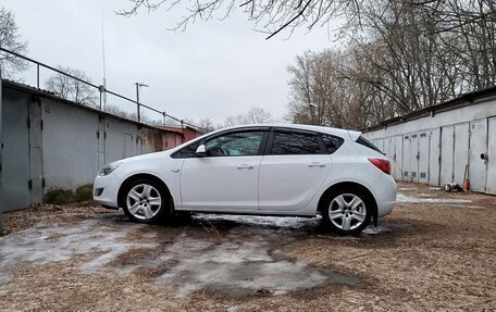 Opel Astra J, 2012 год, 720 000 рублей, 9 фотография