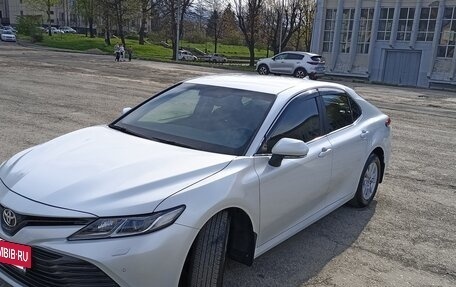 Toyota Camry, 2019 год, 3 250 000 рублей, 3 фотография