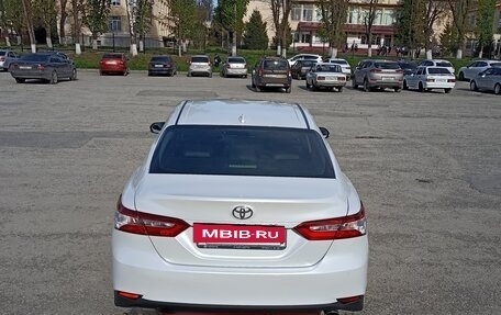 Toyota Camry, 2019 год, 3 250 000 рублей, 2 фотография