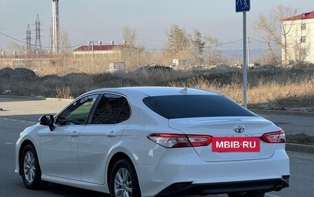 Toyota Camry, 2019 год, 2 850 000 рублей, 4 фотография