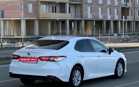 Toyota Camry, 2019 год, 2 850 000 рублей, 5 фотография