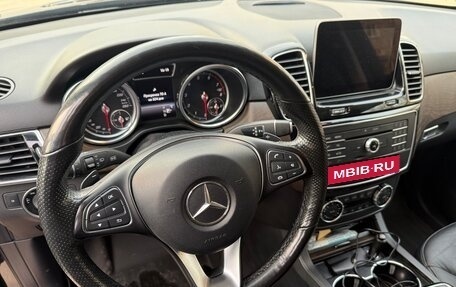 Mercedes-Benz GLE, 2018 год, 4 550 000 рублей, 10 фотография
