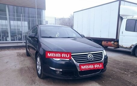 Volkswagen Passat B6, 2005 год, 830 000 рублей, 2 фотография