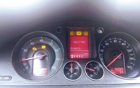 Volkswagen Passat B6, 2005 год, 830 000 рублей, 4 фотография