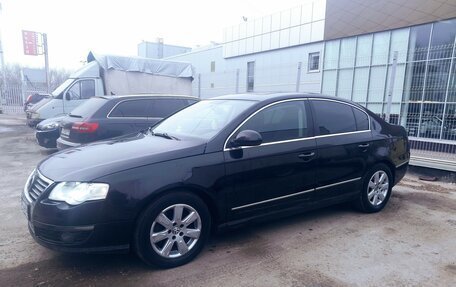 Volkswagen Passat B6, 2005 год, 830 000 рублей, 8 фотография