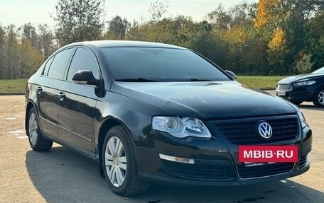 Volkswagen Passat B6, 2007 год, 780 000 рублей, 2 фотография