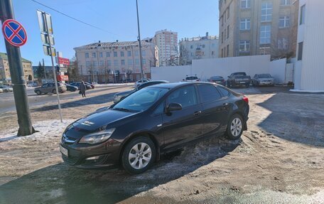 Opel Astra J, 2014 год, 870 000 рублей, 1 фотография