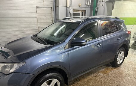 Toyota RAV4, 2013 год, 1 900 000 рублей, 19 фотография