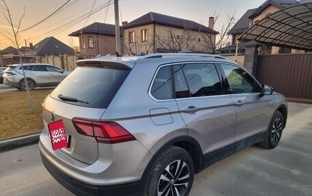 Volkswagen Tiguan II, 2019 год, 2 300 000 рублей, 8 фотография