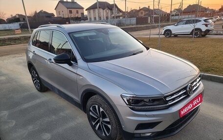 Volkswagen Tiguan II, 2019 год, 2 300 000 рублей, 9 фотография