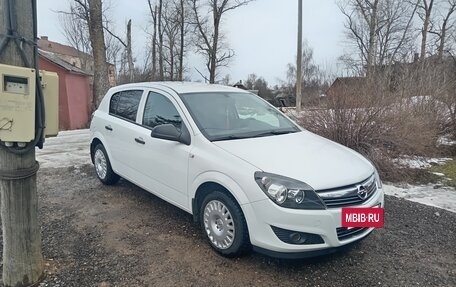 Opel Astra H, 2014 год, 900 000 рублей, 3 фотография