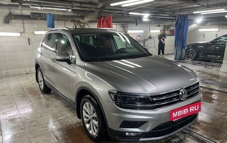 Volkswagen Tiguan II, 2017 год, 2 680 000 рублей, 8 фотография