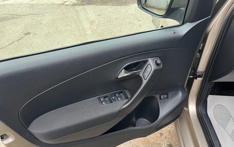 Volkswagen Polo VI (EU Market), 2017 год, 6 фотография