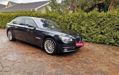 BMW 7 серия, 2011 год, 2 700 000 рублей, 15 фотография