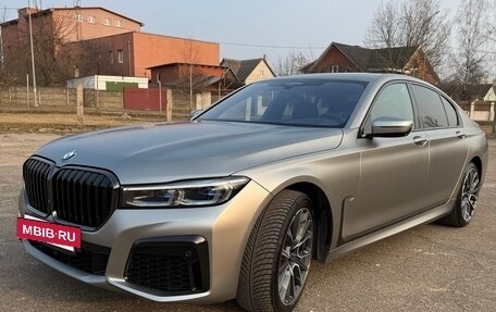 BMW 7 серия, 2019 год, 5 900 000 рублей, 5 фотография