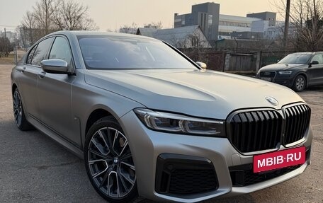 BMW 7 серия, 2019 год, 5 900 000 рублей, 6 фотография