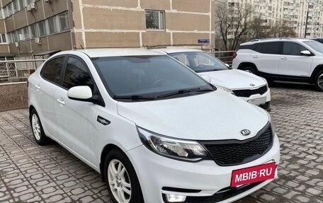 KIA Rio III рестайлинг, 2017 год, 1 350 000 рублей, 2 фотография