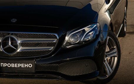 Mercedes-Benz E-Класс, 2018 год, 2 639 000 рублей, 2 фотография