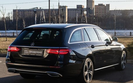 Mercedes-Benz E-Класс, 2018 год, 2 639 000 рублей, 6 фотография