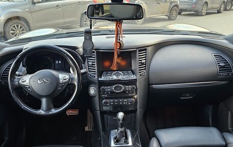 Infiniti FX II, 2011 год, 2 300 000 рублей, 9 фотография