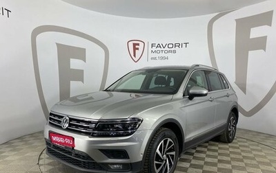 Volkswagen Tiguan II, 2018 год, 2 490 000 рублей, 1 фотография