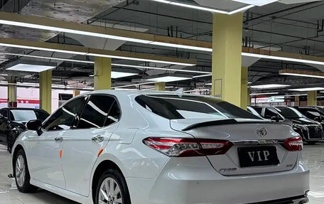 Toyota Camry, 2022 год, 2 180 000 рублей, 4 фотография