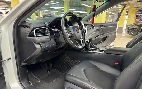 Toyota Camry, 2022 год, 2 180 000 рублей, 12 фотография
