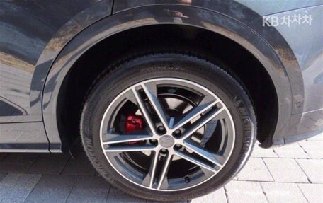Audi SQ5, 2021 год, 3 800 000 рублей, 17 фотография