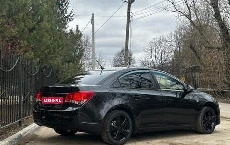 Chevrolet Cruze II, 2010 год, 850 000 рублей, 5 фотография