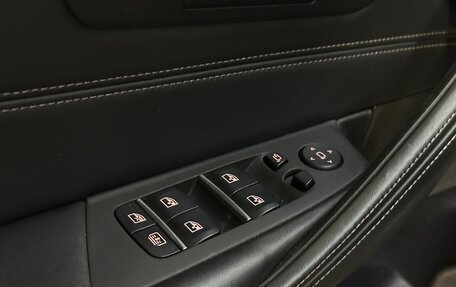 BMW 5 серия, 2018 год, 3 950 000 рублей, 13 фотография