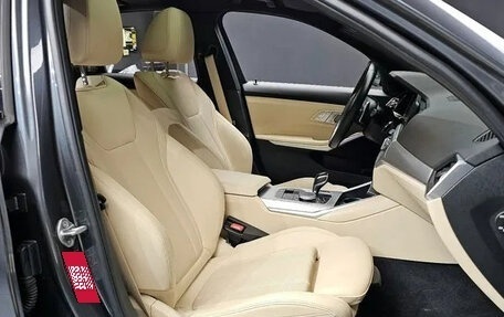BMW 3 серия, 2022 год, 3 390 000 рублей, 9 фотография