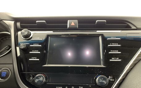 Toyota Camry, 2018 год, 2 660 000 рублей, 15 фотография