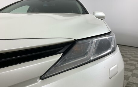 Toyota Camry, 2018 год, 2 660 000 рублей, 23 фотография