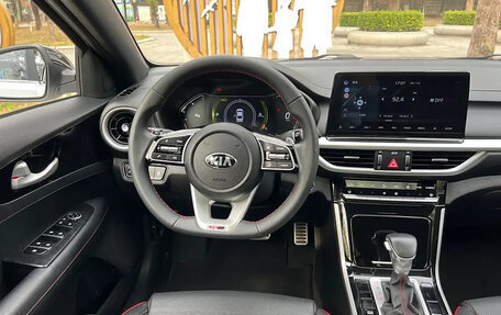 KIA K3, 2021 год, 1 200 000 рублей, 12 фотография