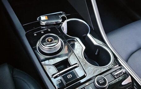 KIA K5, 2021 год, 2 080 800 рублей, 8 фотография
