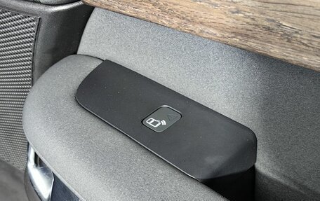 Land Rover Discovery IV, 2018 год, 4 435 000 рублей, 25 фотография