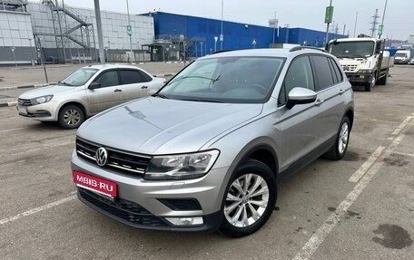 Volkswagen Tiguan II, 2017 год, 1 990 000 рублей, 1 фотография