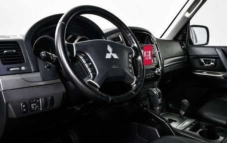 Mitsubishi Pajero IV, 2015 год, 2 749 000 рублей, 12 фотография