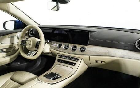 Mercedes-Benz E-Класс, 2021 год, 6 105 000 рублей, 25 фотография