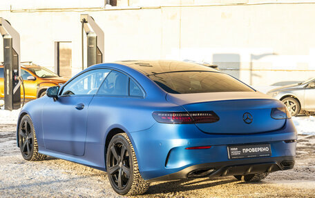 Mercedes-Benz E-Класс, 2021 год, 6 105 000 рублей, 33 фотография