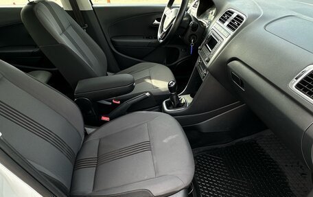 Volkswagen Polo VI (EU Market), 2016 год, 1 150 000 рублей, 30 фотография