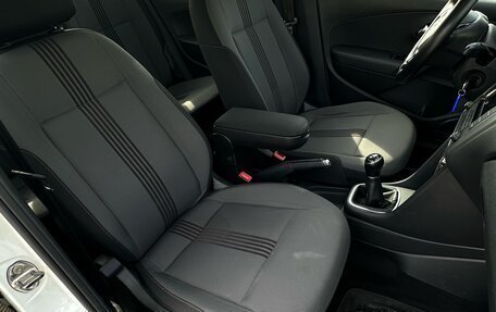 Volkswagen Polo VI (EU Market), 2016 год, 1 150 000 рублей, 29 фотография