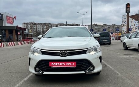 Toyota Camry, 2016 год, 2 550 000 рублей, 9 фотография