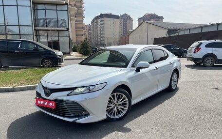 Toyota Camry, 2019 год, 2 900 000 рублей, 1 фотография