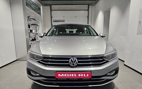 Volkswagen Passat B8 рестайлинг, 2020 год, 2 919 000 рублей, 2 фотография