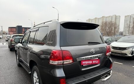 Toyota Land Cruiser 200, 2011 год, 2 650 000 рублей, 7 фотография