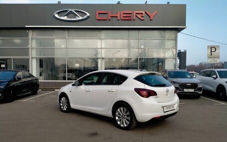 Opel Astra J, 2011 год, 695 000 рублей, 7 фотография