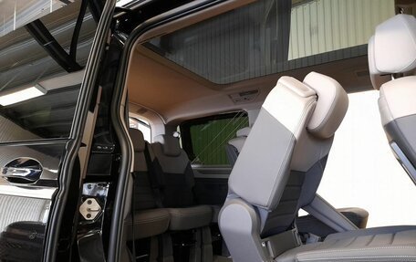 Volkswagen Multivan, 2025 год, 12 099 999 рублей, 6 фотография