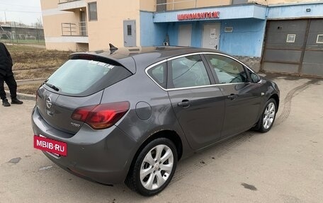 Opel Astra J, 2011 год, 680 000 рублей, 7 фотография